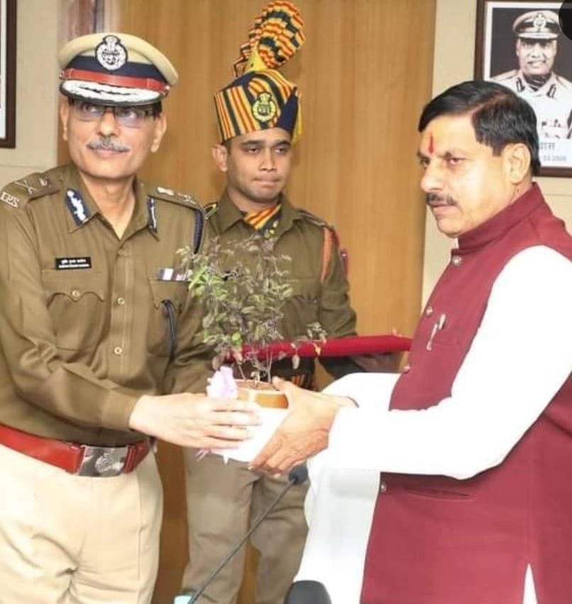 मुख्यमंत्री के निर्देश पर मध्यप्रदेश पुलिस का अवैध मादक पदार्थों के कारोबार पर कड़ा प्रहार 1 मुख्यमंत्री के निर्देश पर मध्यप्रदेश पुलिस का अवैध मादक पदार्थों के कारोबार पर कड़ा प्रहार | New India Times