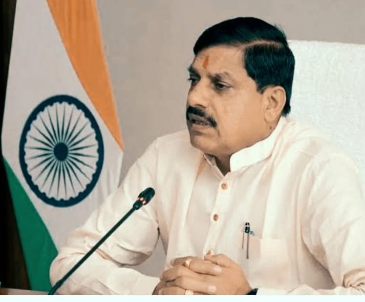 वारिस खान ने सात लोगों की बचाई जान, सीएम ने सराहना करते हुए की ₹100000 इनाम की घोषणा | New India Times