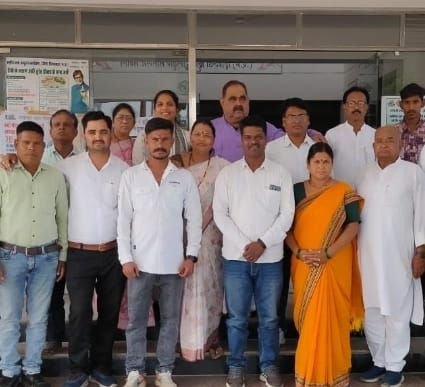 पांढुरना जिला में कांग्रेसियों द्वारा केक काटकर एवं ज़िला अस्पताल में मरीजों को फल वितरण कर मनाया गया पूर्व मुख्यमंत्री श्री कमलनाथ जी का जन्मदिन | New India Times