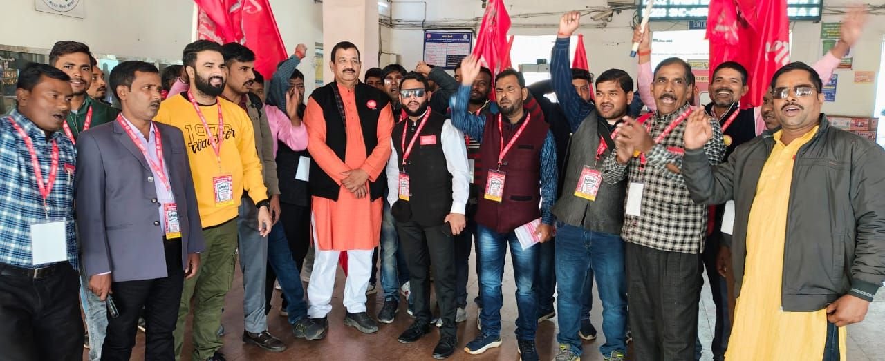 रेलवे यूनियन के चुनाव में 13 लाख कर्मचारी अपने मत का प्रयोग करेंगे: नरेंद्र कुमार त्यागी 1 रेलवे यूनियन के चुनाव में 13 लाख कर्मचारी अपने मत का प्रयोग करेंगे: नरेंद्र कुमार त्यागी | New India Times