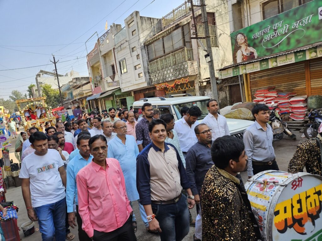 धार्मिक एवं मानव सेवा कार्यों के साथ मनाया गया पुण्य सम्राट का जन्मोत्सव! नेत्र शिविर में 191 लोगों की हुई जांच | New India Times