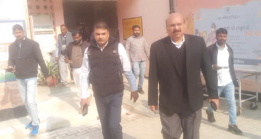 सीएमओ ने सीएचसी खीरों का किया औचक निरीक्षण | New India Times