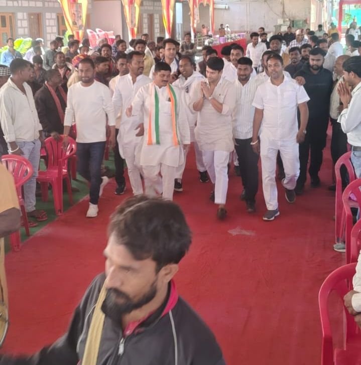 प्रदेश युवा कांग्रेस अध्यक्ष मितेंद्र दर्शन सिंह पहुंचे झाबुआ, अखिल भारतीय कांग्रेस कमेटी के प्रदेश अध्यक्ष ने युवाओं को संबोधित कर भरा जोश 2 प्रदेश युवा कांग्रेस अध्यक्ष मितेंद्र दर्शन सिंह पहुंचे झाबुआ, अखिल भारतीय कांग्रेस कमेटी के प्रदेश अध्यक्ष ने युवाओं को संबोधित कर भरा जोश | New India Times