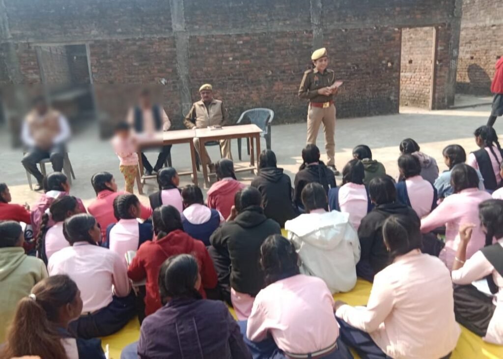 मिशन शक्ति फेज-5.0 कार्यक्रम के तहत बालिकाओं व महिलाओं को किया गया जागरुक | New India Times