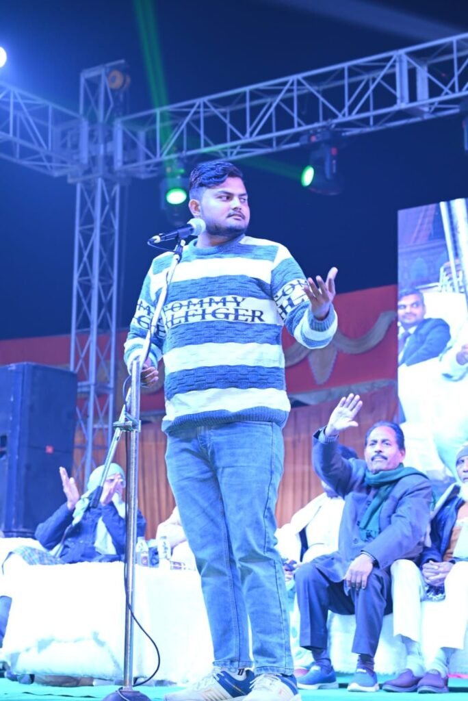 शरद महोत्सव में अखिल भारतीय मुशायरा का किया गया आयोजन 2 शरद महोत्सव में अखिल भारतीय मुशायरा का किया गया आयोजन | New India Times