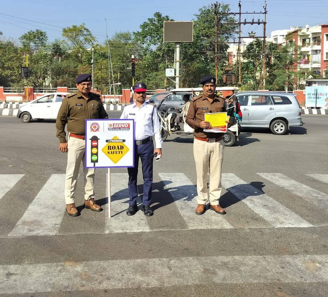 भोपाल यातायात पुलिस द्वारा 'परवाह' की थीम पर सड़क दुर्घटनाओं में कमी लाने के लिए चलाया जा रहा है जागरूकता अभियान | New India Times