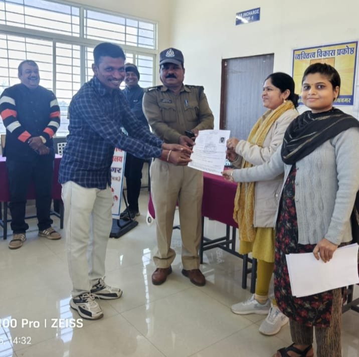 मेघनगर शासकीय महाविद्यालय में लर्निंग लाइसेंस कैंप का किया गया आयोजन | New India Times