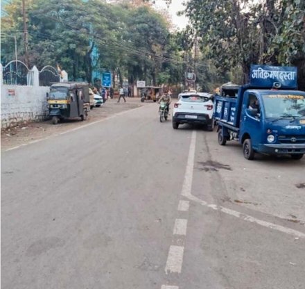 प्रमुख स्थानों से हटाया गया अतिक्रमण | New India Times