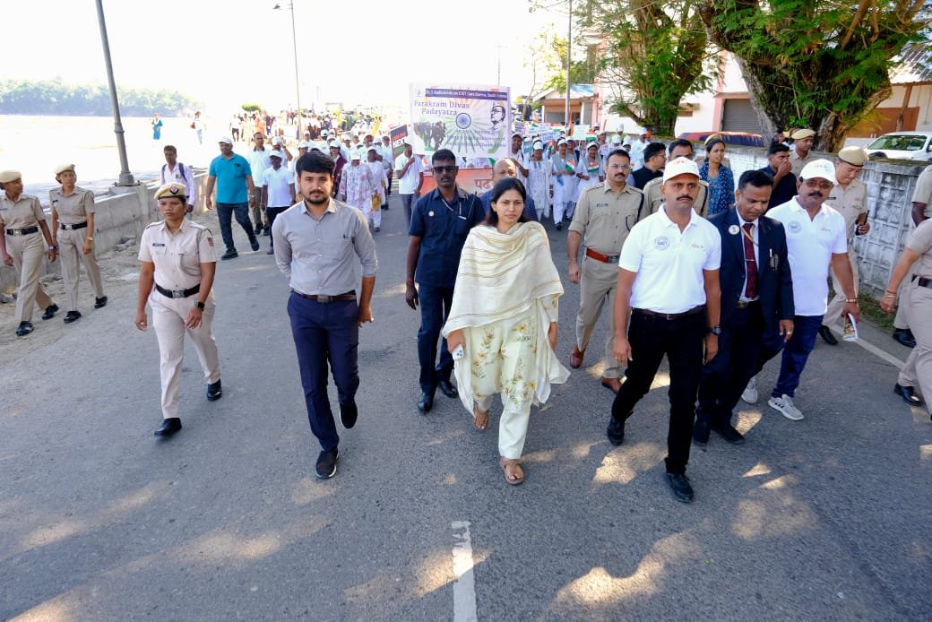 नेताजी के सम्मान में पदयात्रा, राष्ट्र सेवा योजना रैली में शरीक हुए मोदी सरकार के मंत्री | New India Times