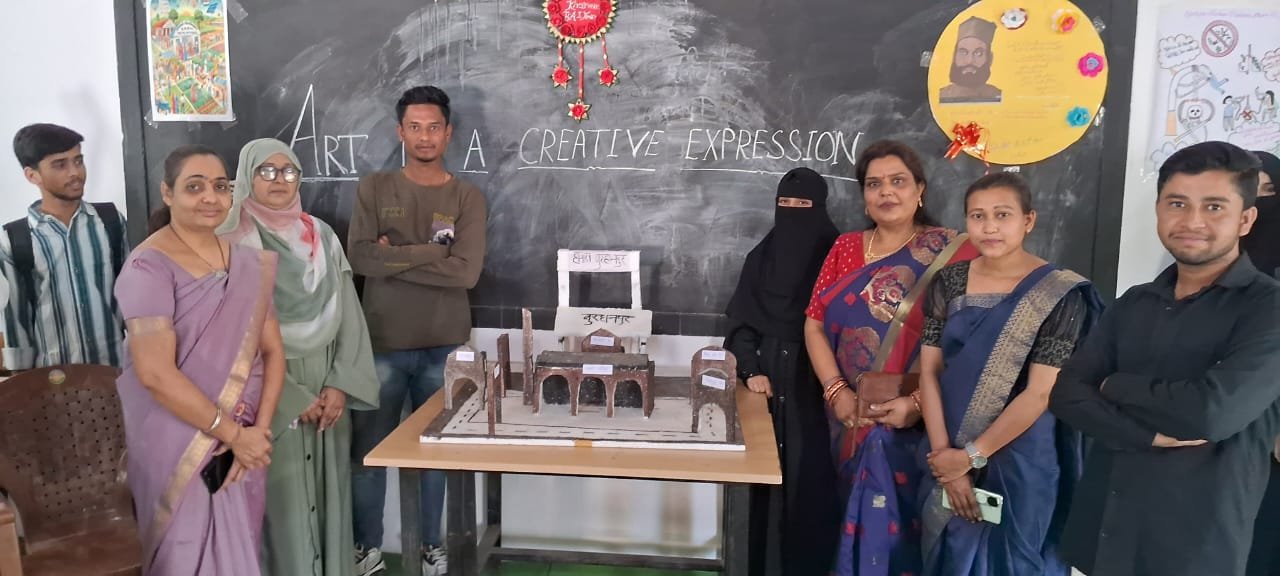 SGJQ कालेज में आर्ट गैलरी का भव्य आयोजन, विद्यार्थियों ने दिखाया रचनात्मक कौशल | New India Times