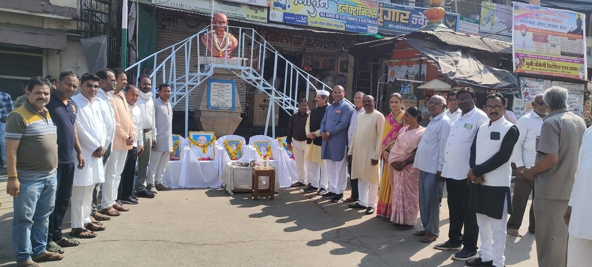राष्ट्रपिता महात्मा गांधी जी की पुण्यतिथि एवं स्वतंत्रता संग्राम के वीर शहीदों की पुण्यतिथि पर मौन धारण | New India Times