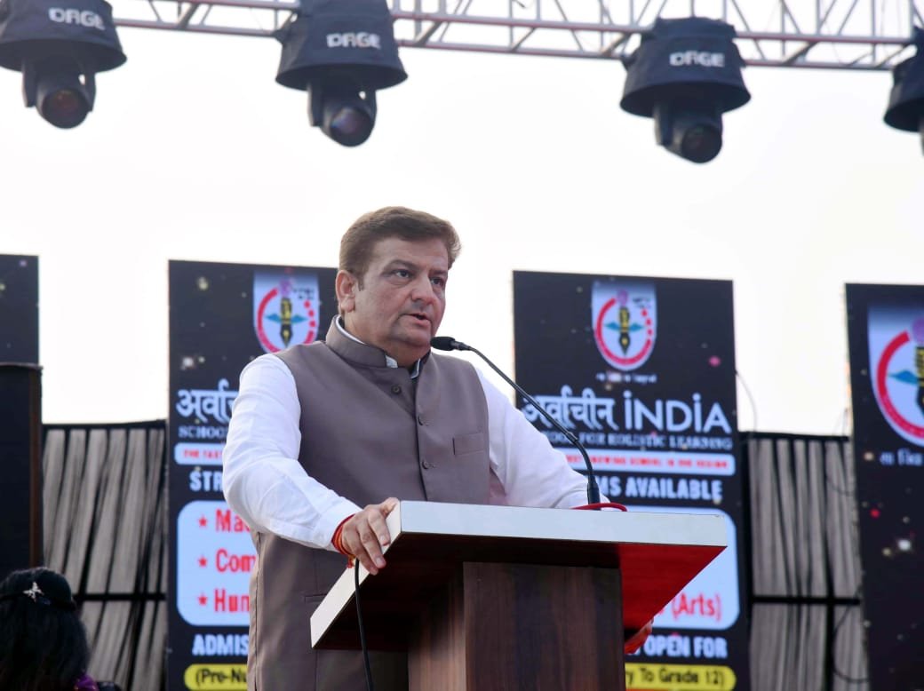 पुरानी यादों की ताजगी के साथ ‘गूंज’ उठा अर्वाचीन परिसर | New India Times