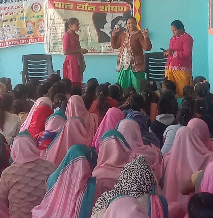 परियोजना तिरला के अंतर्गत सेक्टर आमला और ऊकाला की किशोरी बालिकाओं को पोक्सो एक्ट की दी गई जानकारी | New India Times