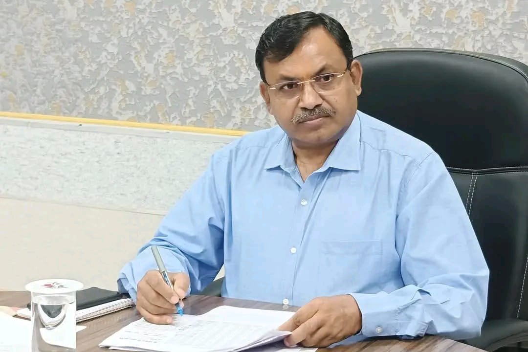 समाधान ऑनलाइन के एजेण्डा बिन्दुओं पर लंबित प्रकरण तत्काल निराकृत करें: कमिश्नर | New India Times