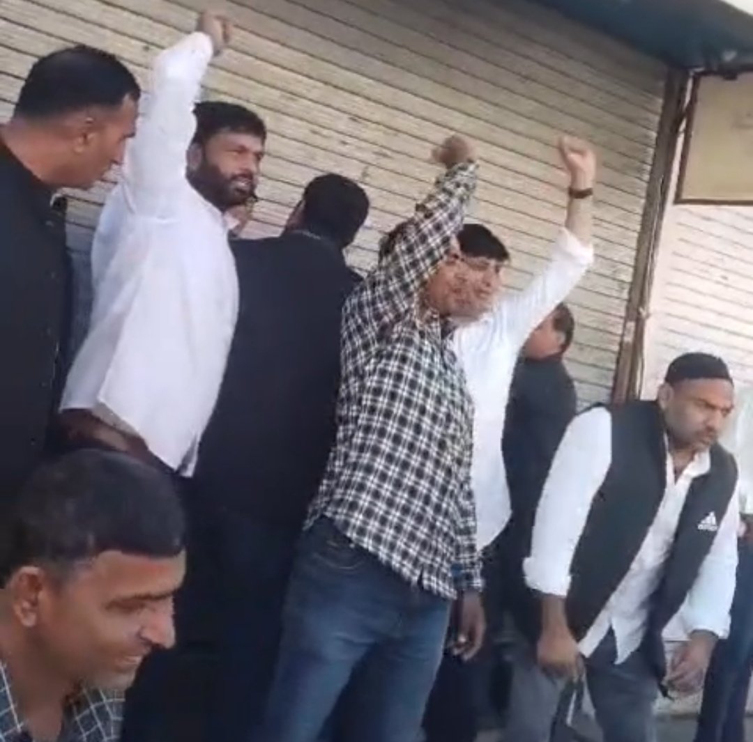 राजस्थान में भाजपा सरकार द्वारा नो जिले व तीन सम्भाग निरस्त करने के खिलाफ इण्डिया गठबंधन ने शुरु किया आंदोलन | New India Times