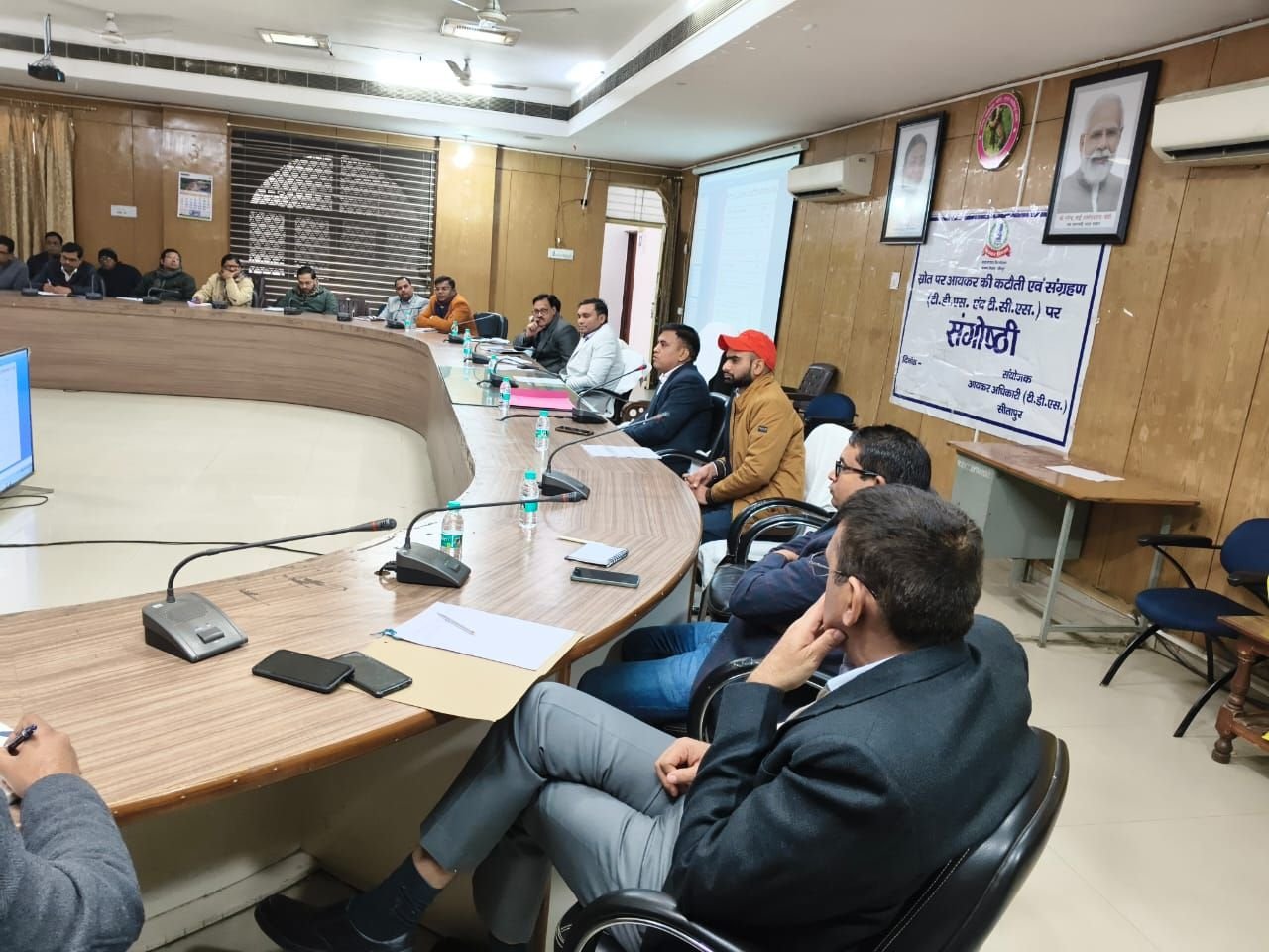 कोतवाल के हमदर्द चला रहे कोतवाली, डीजीपी की मंशा पर फिर रहा है पानी | New India Times