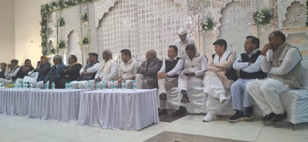 शेखावाटी सम्भाग व नीमकाथाना जिला निरस्त करने के खिलाफ इंडिया गठबंधन की सीकर में हुई मीटिंग सम्पन्न | New India Times