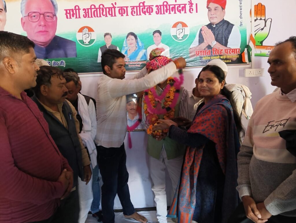 बाड़ी में राजेश पायलट किसान संगठन की मीटिंग, नवनियुक्त अध्यक्षों का हुआ जोरदार स्वागत | New India Times