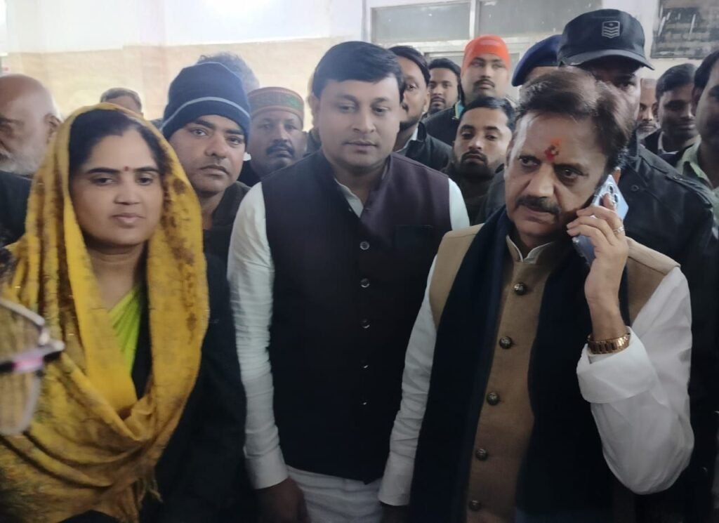 उपमुख्यमंत्री राजेन्द्र शुक्ला ने बतौर स्वास्थ्य मंत्री अमरपाटन सिविल अस्पताल का पहला दौरा कर किया निरीक्षण | New India Times