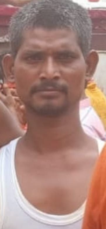 युवक ने फांसी लगाकर की आत्महत्या, पति-पत्नी के बीच चल रहा था केस | New India Times