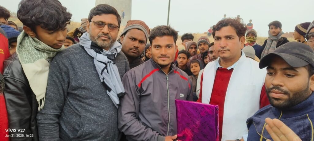 रोमांचक मुकाबले में बिस्कोहर ने दुफेड़िया को फाइनल में किया पराजित 3 रोमांचक मुकाबले में बिस्कोहर ने दुफेड़िया को फाइनल में किया पराजित | New India Times