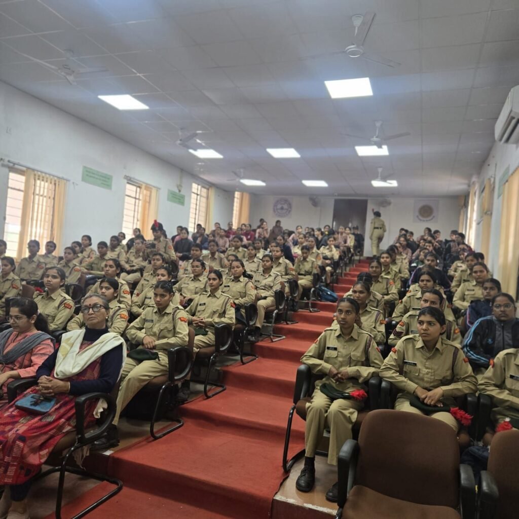 नगरीय पुलिस भोपाल ने यातायात नियमों को लेकर जारी की एडवाइजरी | New India Times