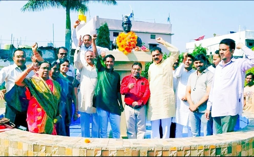 भारतीय स्वतंत्रता संग्राम के नायक नेता जी सुभाष चन्द्र बोस की मनाई गई जयंती | New India Times