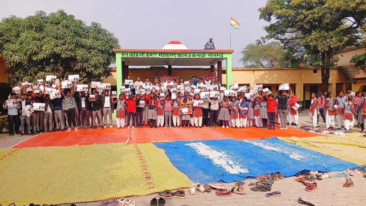 डॉ बाबासाहेब भीमराव आंबेडकर की याद में करमा मण्डल में निबंध प्रतियोगिता का हुआ आयोजन | New India Times