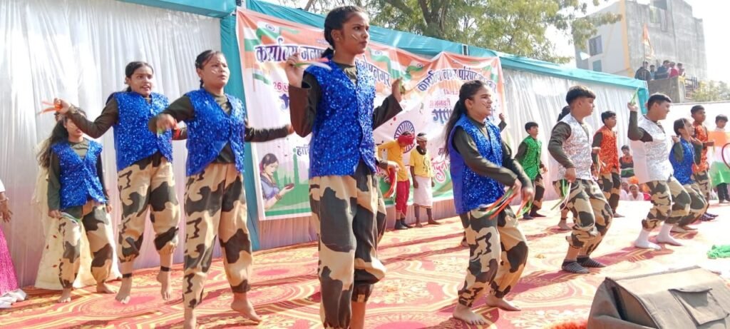 मेघनगर में मनाया गया गणतंत्र दिवस हर्ष उल्लास के साथ, जगह-जगह फहराया गया तिरंगा | New India Times