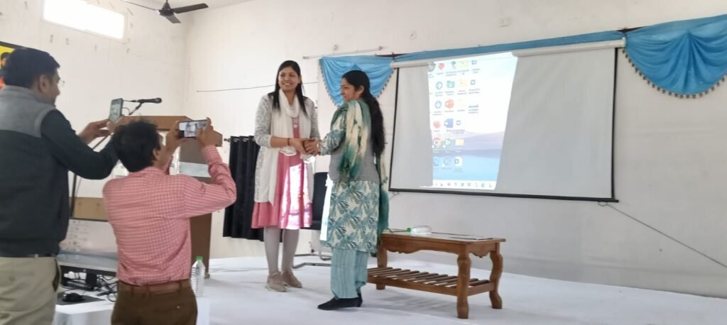 केन्द्र एवं राज्य सरकार की योजनाओं को गांव गांव तक पहुंचाने में मध्यप्रदेश जन अभियान उल्लेखनीय कार्य कर रहा है: श्री सरदारसिंह जी मेड़ा | New India Times