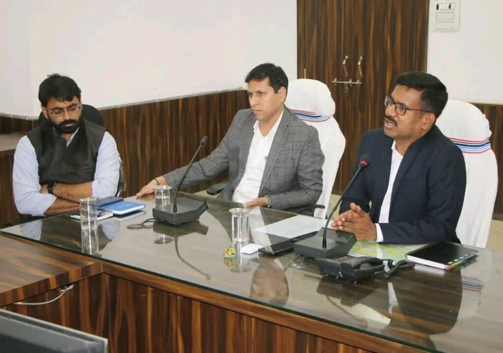 विभागीय योजनाओं में बेहतर उपलब्धि लाने के प्रयास करें: डॉ. सतीश कुमार 2 विभागीय योजनाओं में बेहतर उपलब्धि लाने के प्रयास करें: डॉ. सतीश कुमार | New India Times