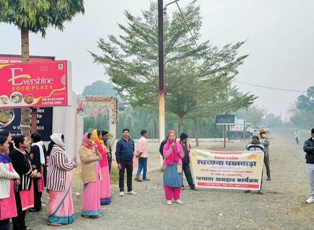 प्राचार्य शीला सांबारे की अनूठी पहल, स्कूल को बनाया आनंद धाम शांति वन | New India Times