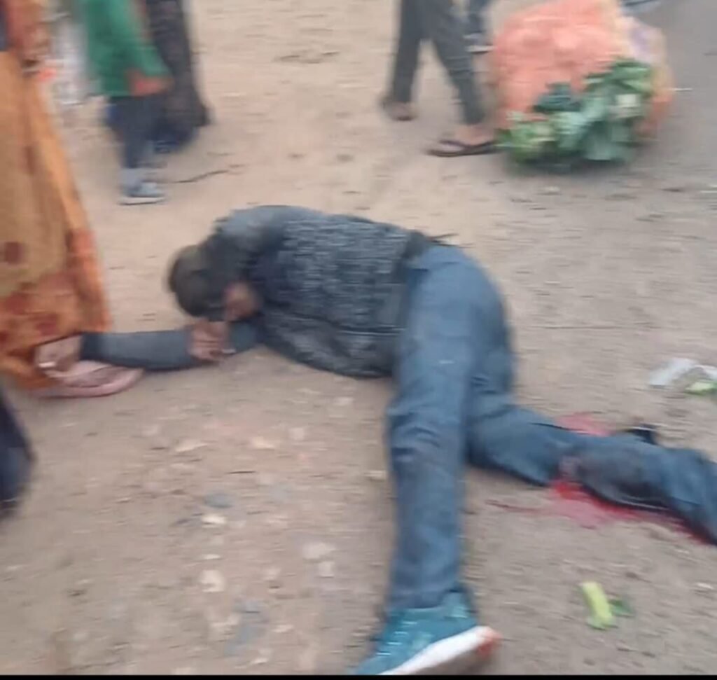 सड़क दुर्घटना में एक व्यक्ति हुआ गंभीर रूप से घायल | New India Times