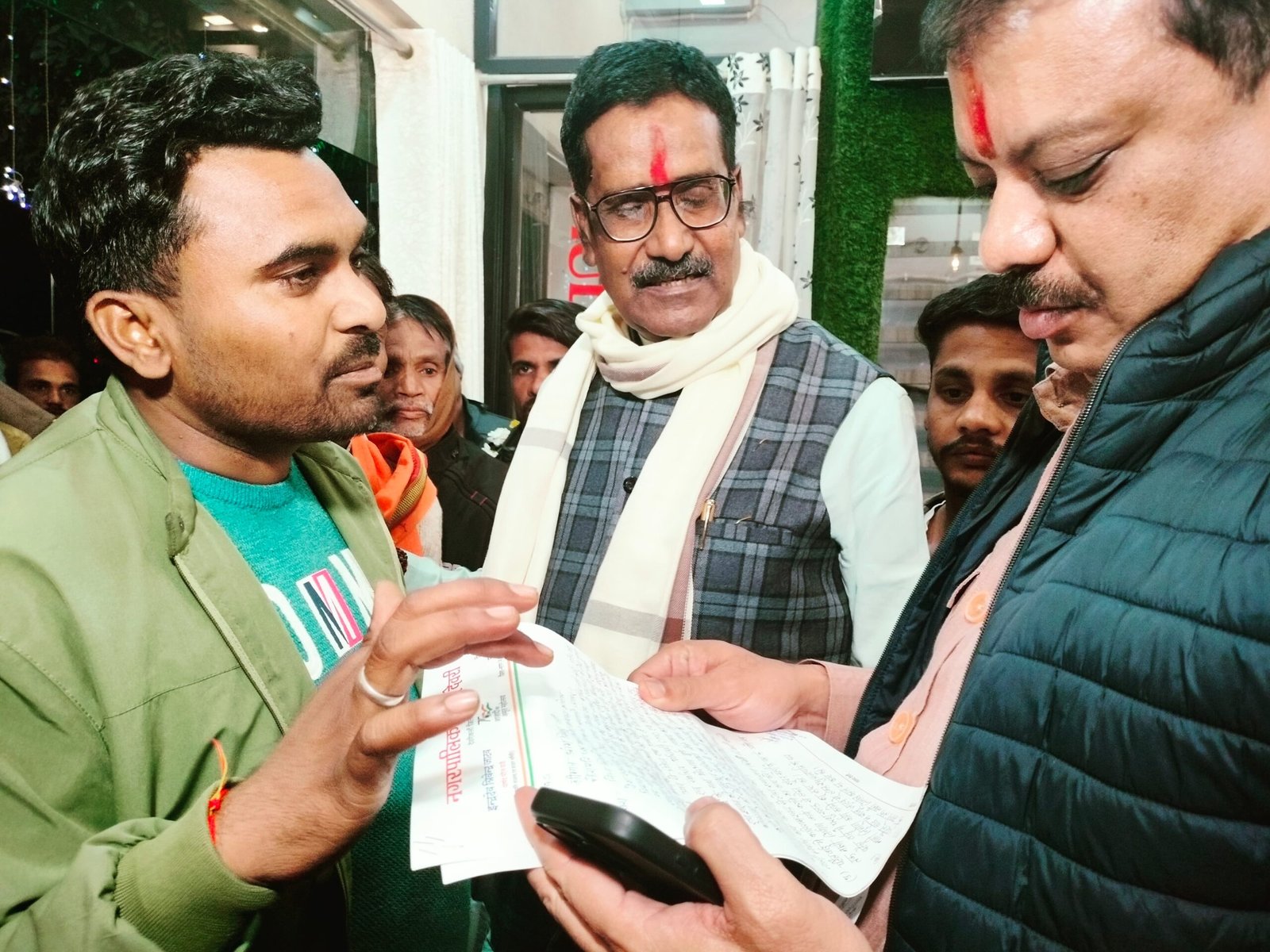 पटेल वार्ड पार्षद ने वार्ड की समस्याओं को लेकर मध्यप्रदेश विधानसभा नेता प्रतिपक्ष को दिया ज्ञापन | New India Times