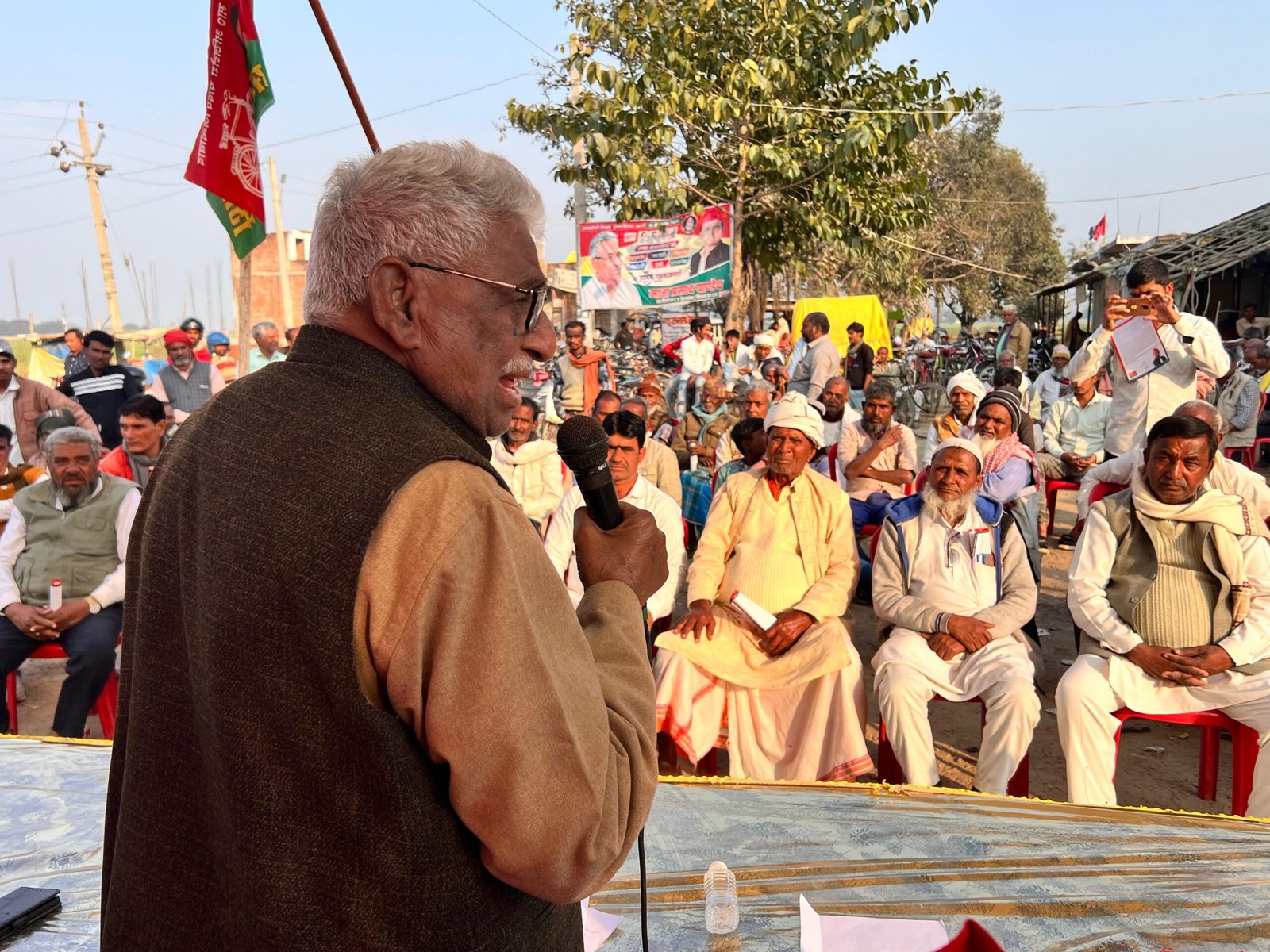 विधानसभा क्षेत्र इटवा के सेहरी चौराहे पर समाजवादी पीडीए चर्चा कार्यक्रम का किया गया आयोजन | New India Times