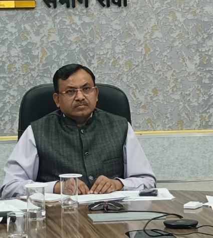 लंबित पेंशन प्रकरण सात दिन में दर्ज नहीं हुए तो रूकेगी अधिकारियों की वेतनवृद्धि: कमिश्नर | New India Times