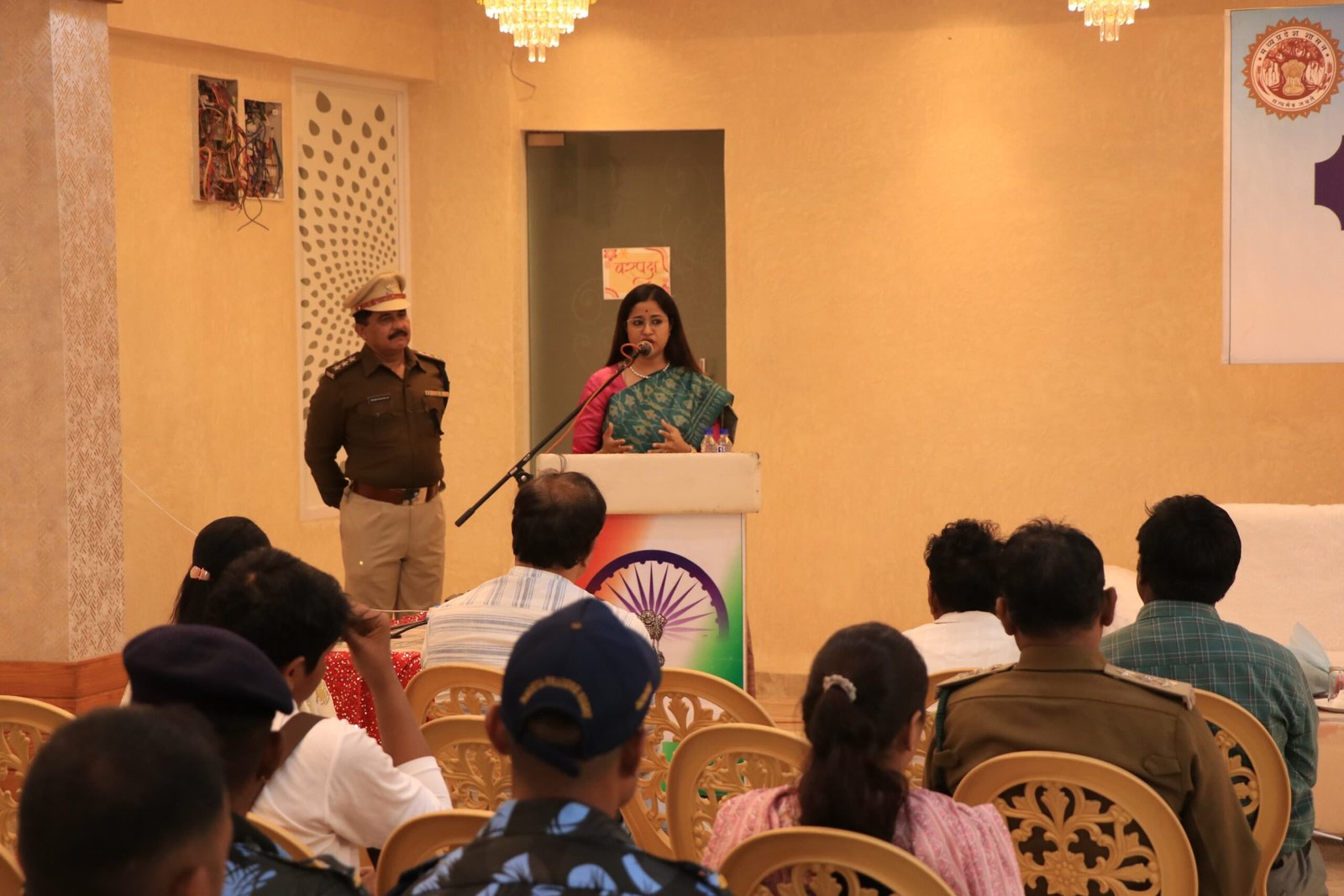 अग्नि एवं विस्फोट दुर्घटनाओं से बचाव तकनीक” विषय पर जिला आपदा प्रबंधन क्षमता वृद्धि कार्यशाला का किया गया आयोजन | New India Times