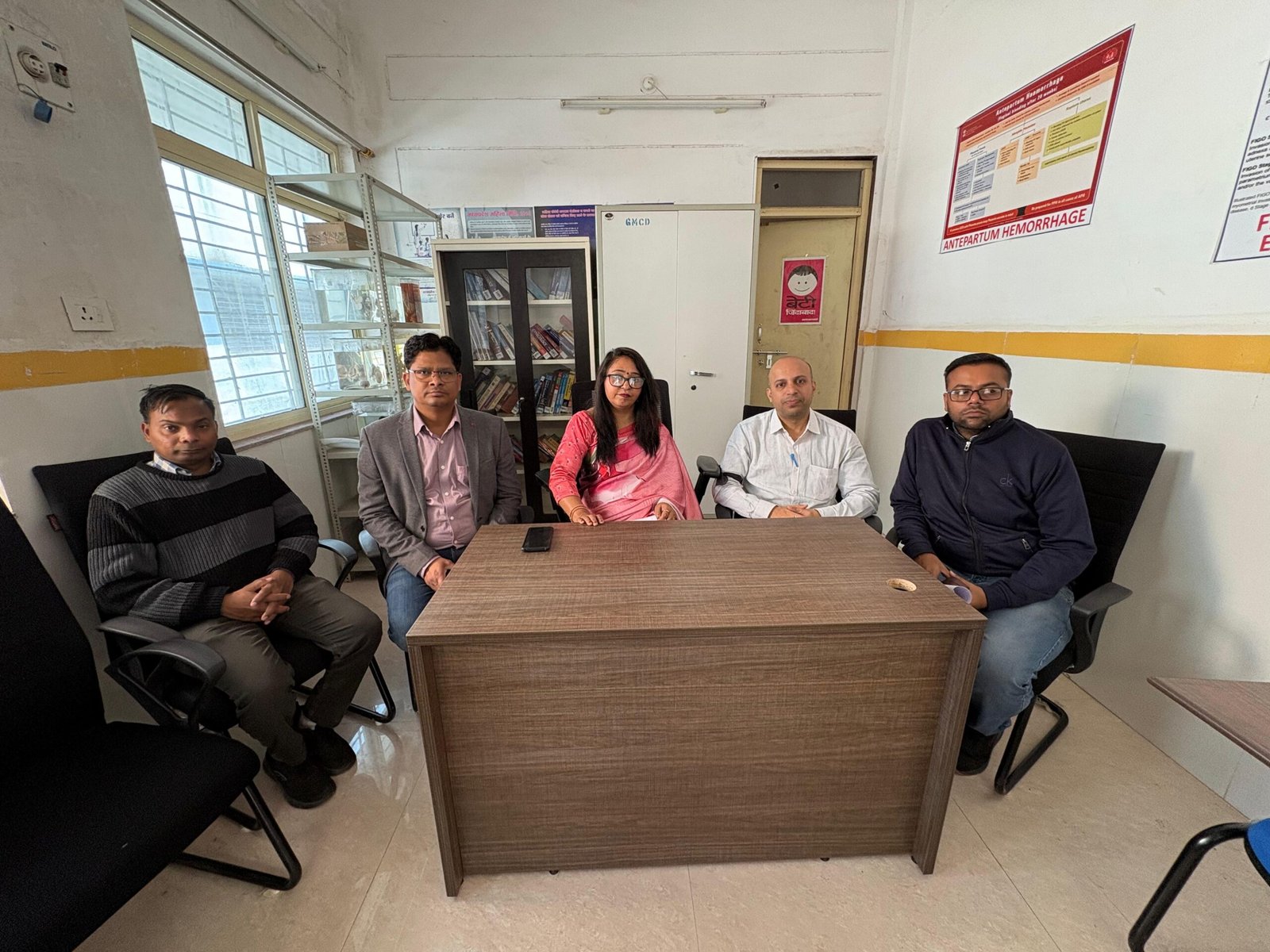 सरकार ने बनाई उच्च स्तरीय समिति, चिकित्सक महासंघ ने स्थगित किया आंदोलन | New India Times