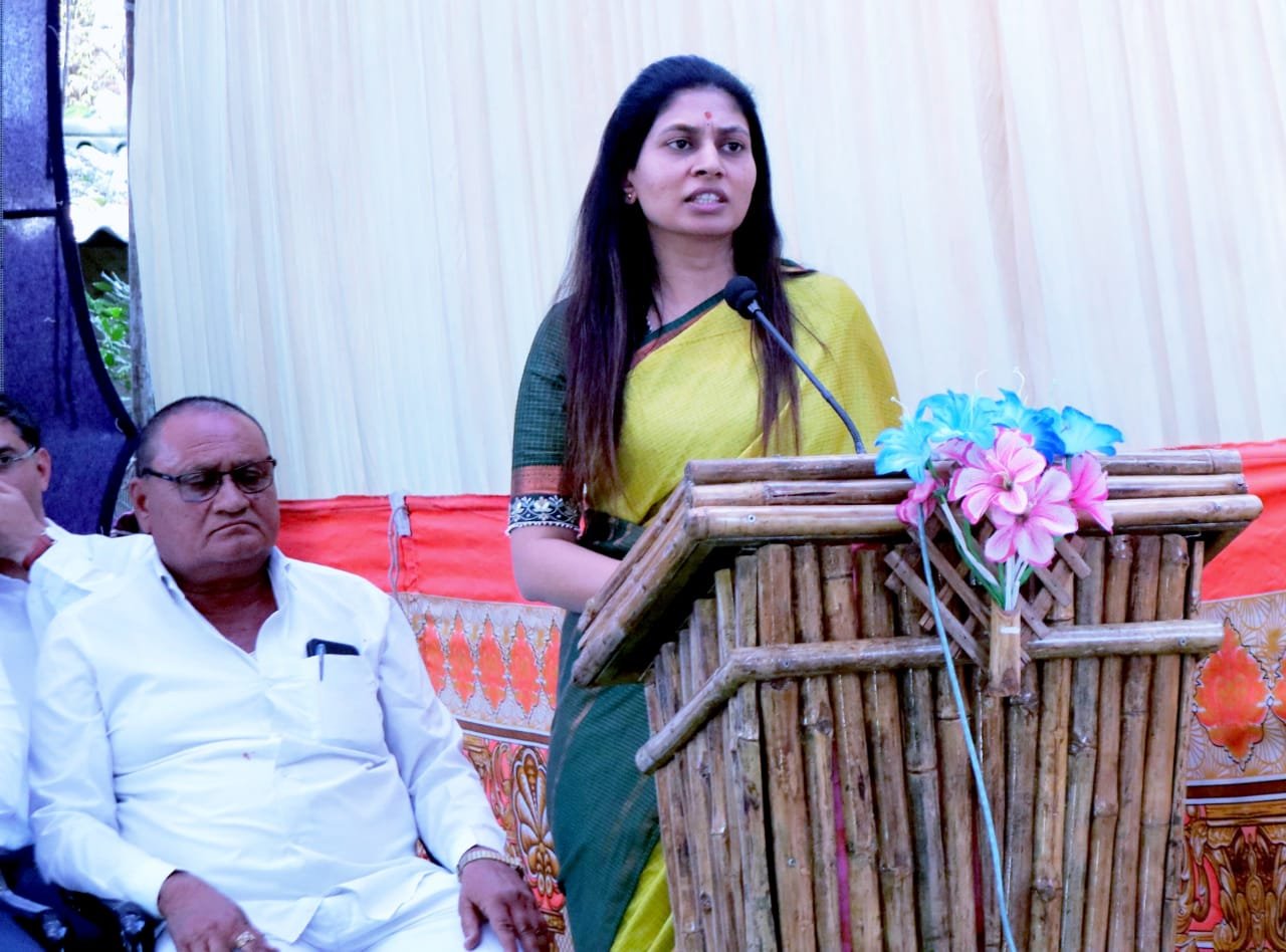 किसान सम्मान के नाम पर विधानसभा चुनाव के प्रचार में लगे मोदी सरकार के मंत्री | New India Times