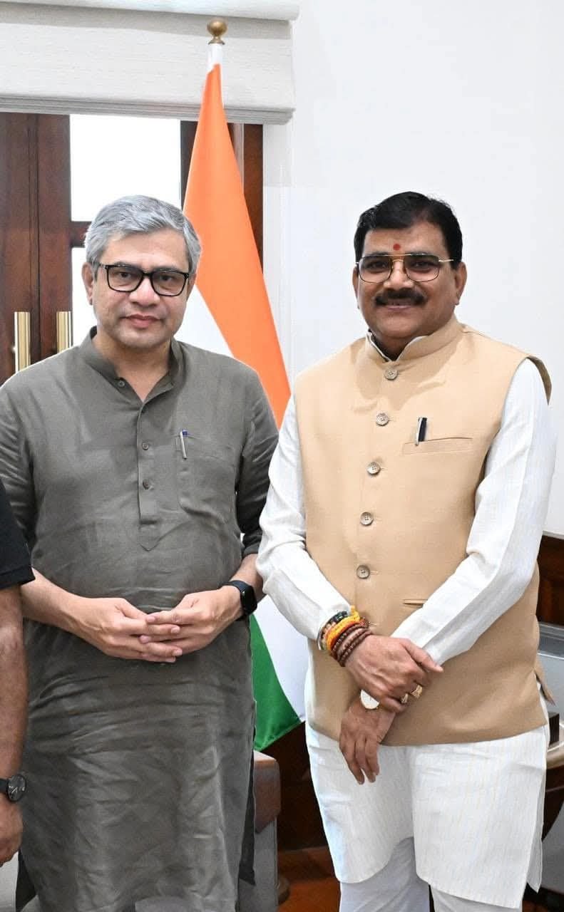 सांसद ज्ञानेश्वर पाटील के प्रयास से बुरहानपुर में पुणे-जबलपुर ट्रेन के ठहराव की सौगात मिलने पर सांसद ने पीएम व रेल मंत्री का माना आभार | New India Times