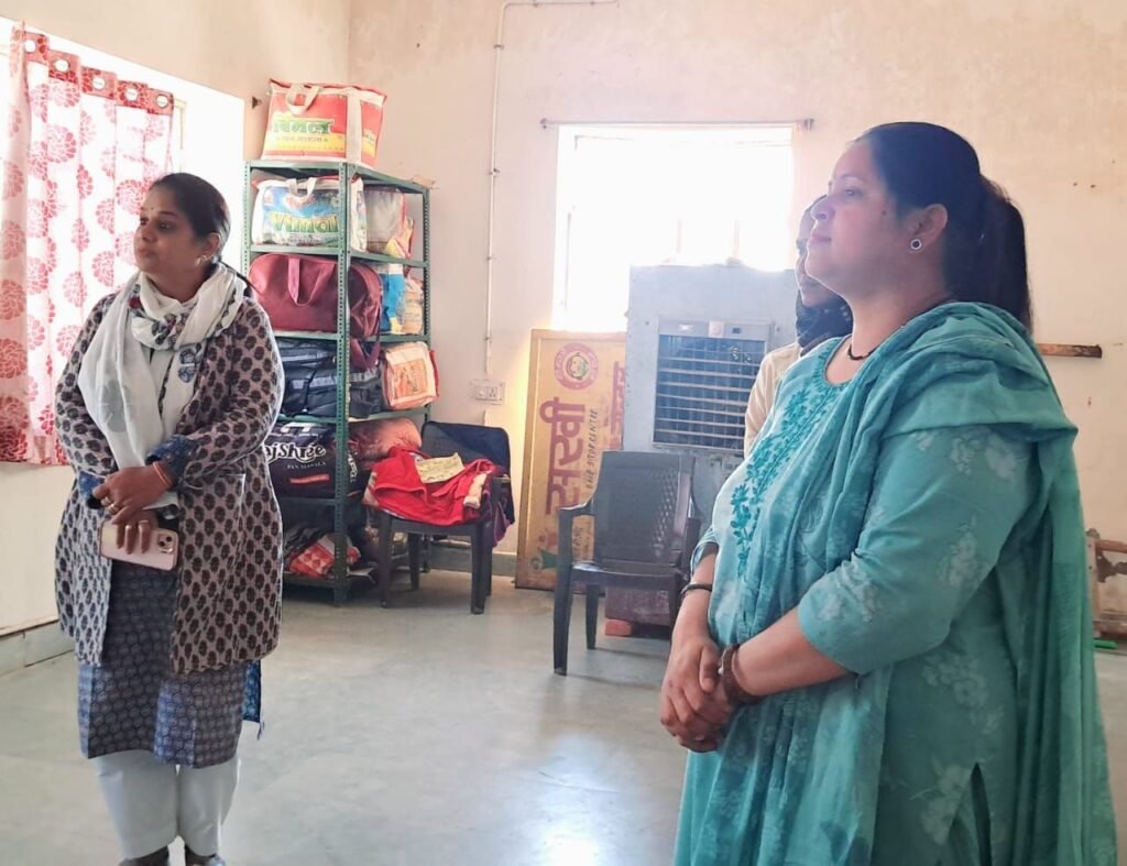 सचिव जिला विधिक सेवा प्राधिकरण रेखा यादव ने किया सखी वन स्टॉप सेंटर का निरीक्षण, दिये आवश्यक दिशा निर्देश 2 सचिव जिला विधिक सेवा प्राधिकरण रेखा यादव ने किया सखी वन स्टॉप सेंटर का निरीक्षण, दिये आवश्यक दिशा निर्देश | New India Times