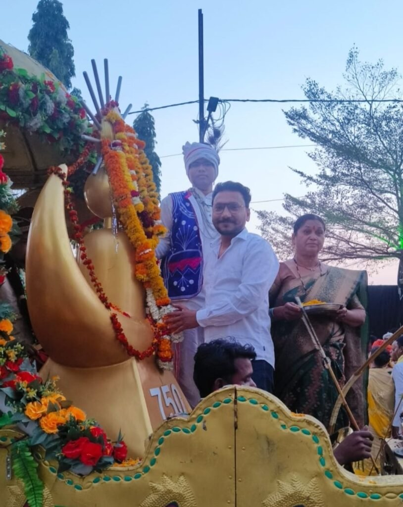 पांढुर्णा बड़ादेव धर्मगुरु पारी कुपार लिंगों एवं महान संगीत गुरू हीरा सुखा प्रकृति शक्ति प्रतिमा की स्थापना 2 पांढुर्णा बड़ादेव धर्मगुरु पारी कुपार लिंगों एवं महान संगीत गुरू हीरा सुखा प्रकृति शक्ति प्रतिमा की स्थापना | New India Times