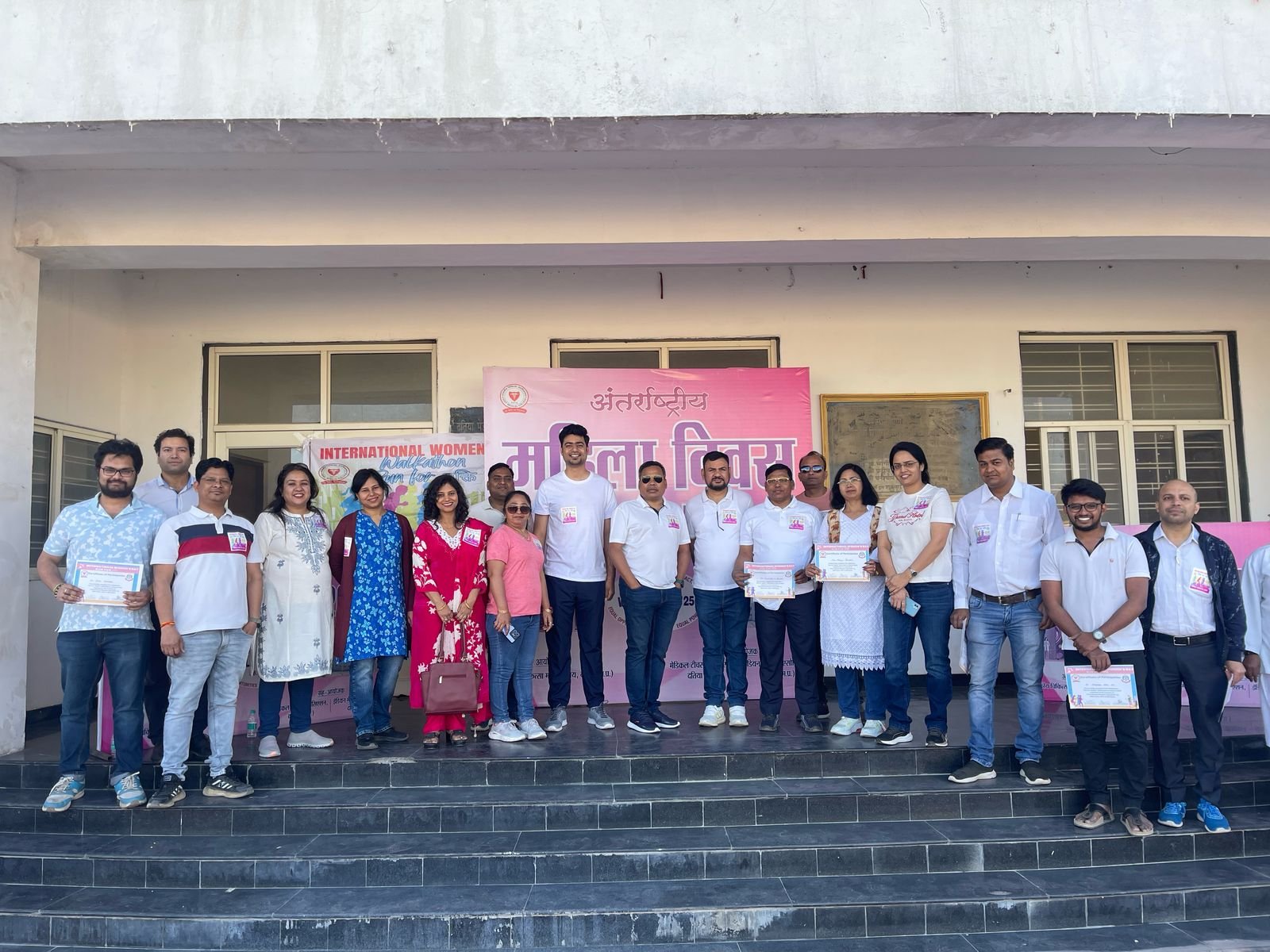 महिलाएं मानव सभ्यता की उन्नति की धुरी, उनका सम्मान एवं स्वास्थ्य की चिंता आवश्यक: डीन डॉ दीपक एस मरावीट | New India Times