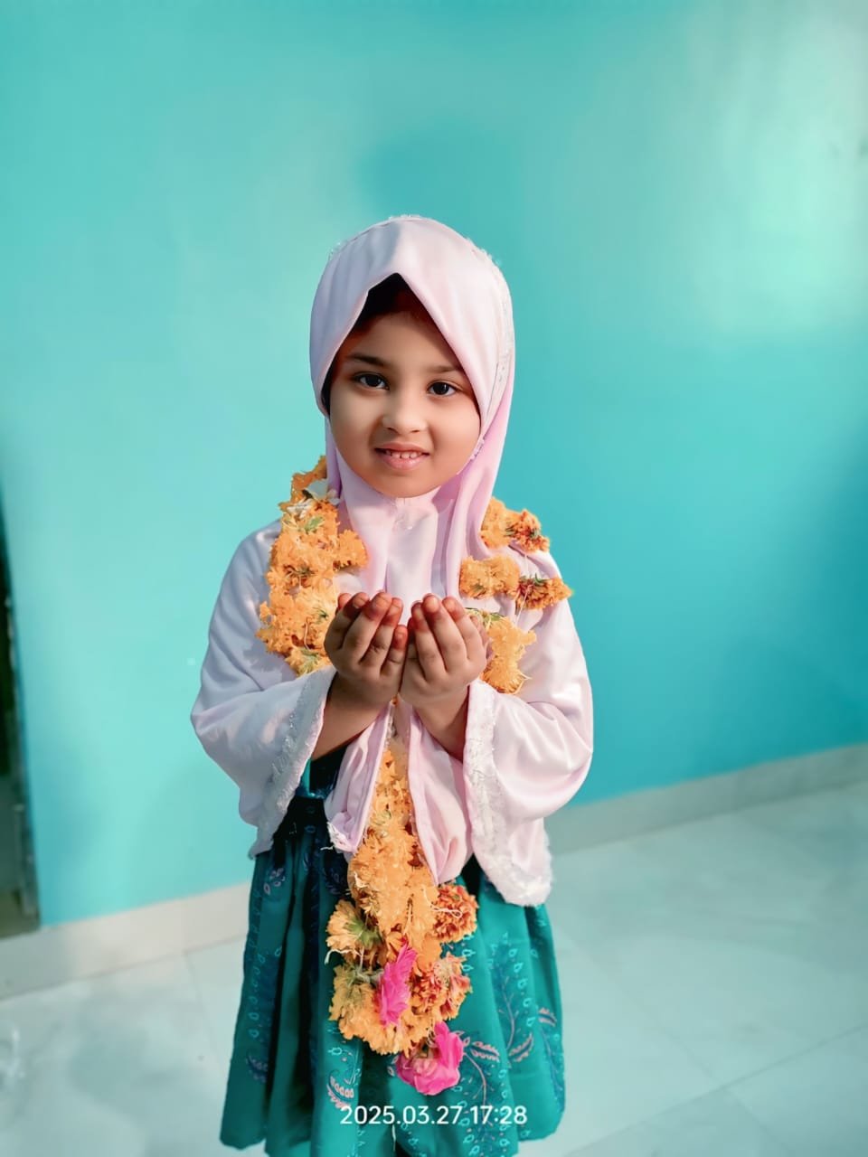 4 साल की रुमेशा आसिफ़ बागबान ने रखा रोज़ा 1 4 साल की रुमेशा आसिफ़ बागबान ने रखा रोज़ा | New India Times