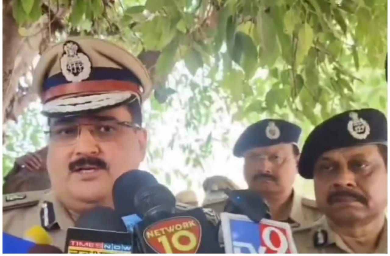 शाहजहांपुर जिला में पिता ने अपने चार बच्चों की हत्या कर खुद भी खुदकुशी कर ली | New India Times