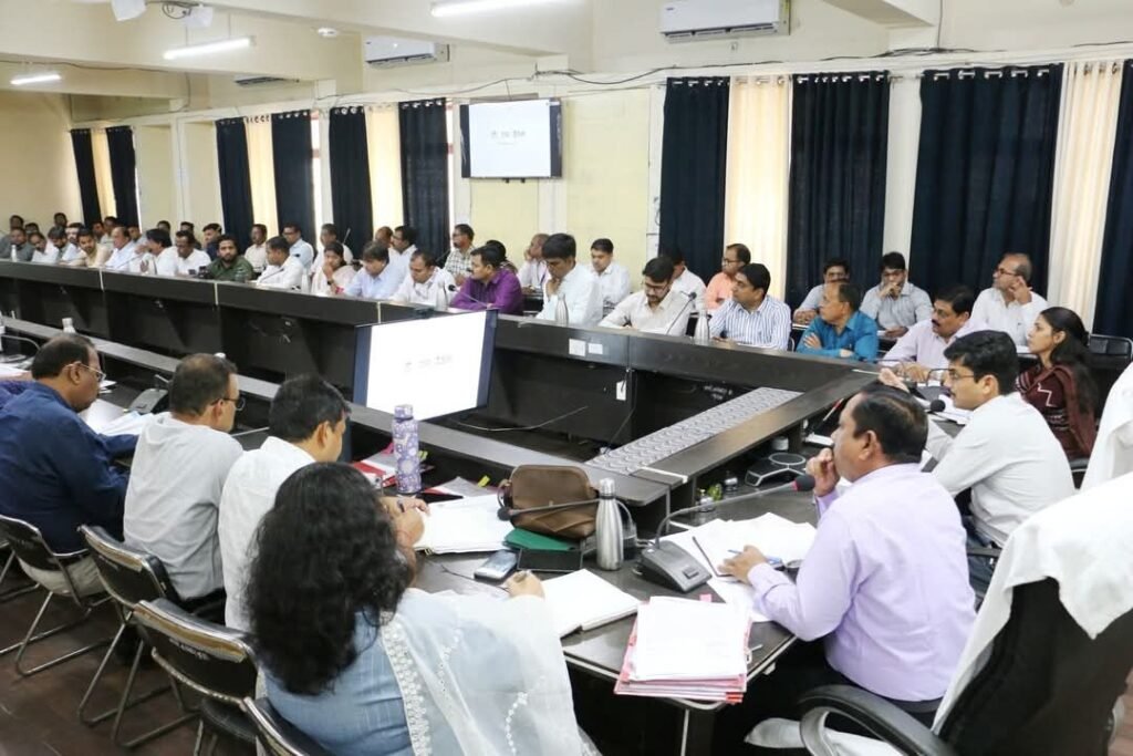 समय-सीमा के पत्रकों का निराकरण समयावधि में किया जाये 2 समय-सीमा के पत्रकों का निराकरण समयावधि में किया जाये | New India Times