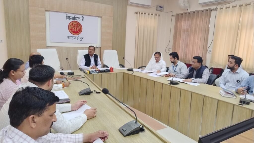 मिलावटी खोया तथा मिलावटी खोए से बनी मिठाई बेचने वालों के विरुद्ध की जाएगी सख्त कार्यवाही: डीएम | New India Times