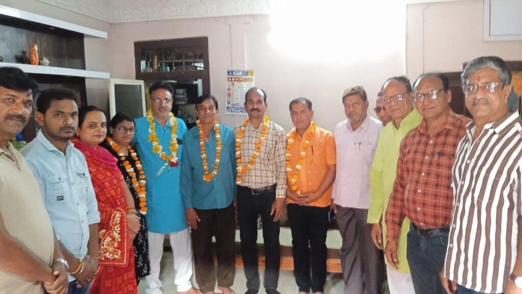 ताप्ती सेवा समिति ने महाकुंभ से स्नान कर लौटे भक्तों का किया स्वागत | New India Times