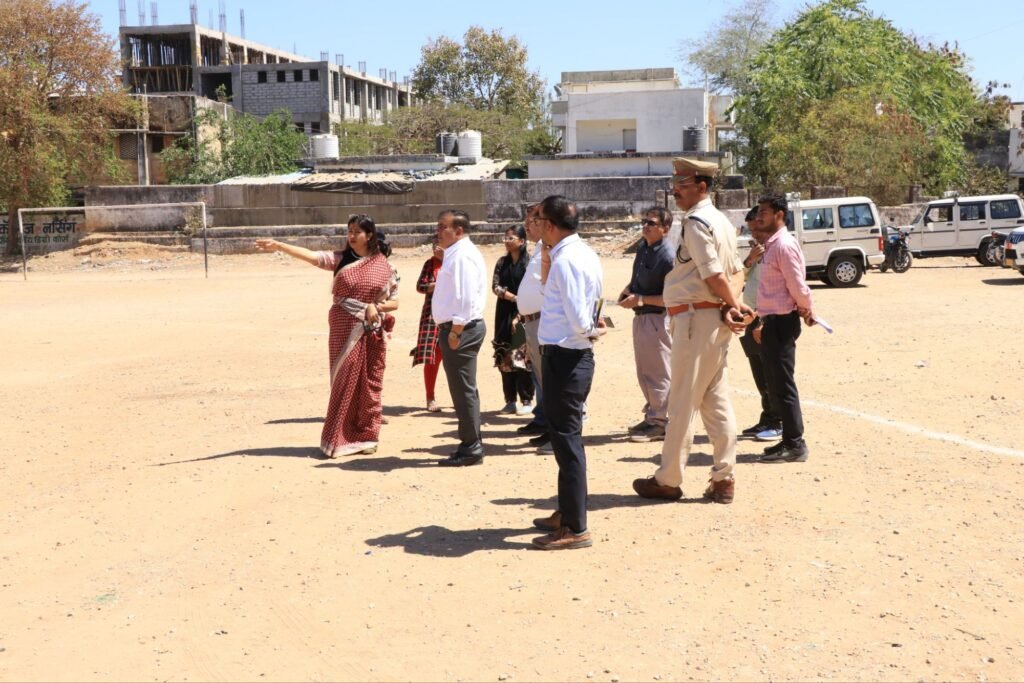 कलेक्टर एवं पुलिस अधीक्षक ने उत्कृष्ट मैदान का किया निरीक्षण, मुख्यमंत्री के प्रस्तावित झाबुआ दौरे की तैयारी शुरू 3 कलेक्टर एवं पुलिस अधीक्षक ने उत्कृष्ट मैदान का किया निरीक्षण, मुख्यमंत्री के प्रस्तावित झाबुआ दौरे की तैयारी शुरू | New India Times