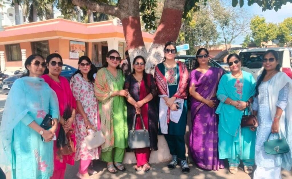 पेटलावद जैन सोशल ग्रुप संगिनी मैत्री ने अंतर्राष्ट्रीय महिला दिवस पर आयोजित किये विभिन्न कार्यक्रम | New India Times